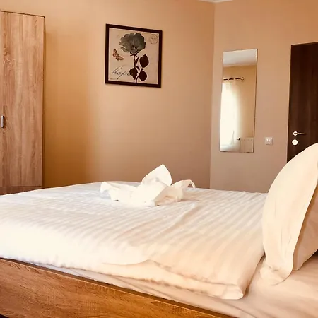 Hostel Monte Carlo Palace Bukareszt