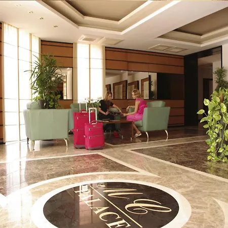 Monte Carlo Palace Bukareszt