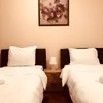 Hostel Monte Carlo Palace *