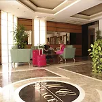 Monte Carlo Palace Βουκουρέστι