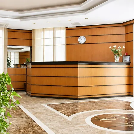 Hostel Monte Carlo Palace *