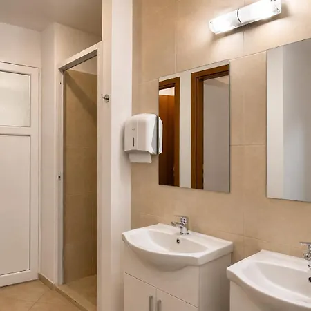 Monte Carlo Palace Hostel Bucharest