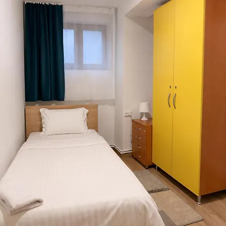 Monte Carlo Palace Hostel