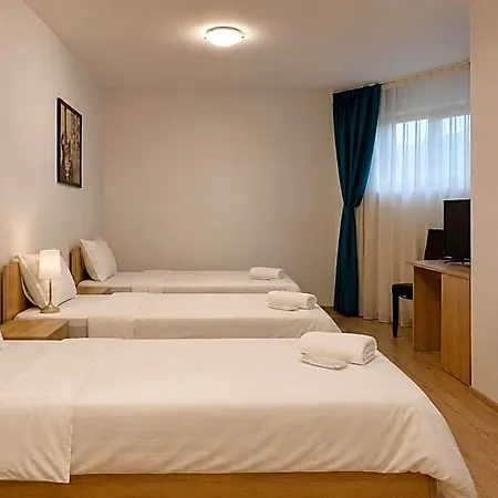 Hostel Monte Carlo Palace Βουκουρέστι