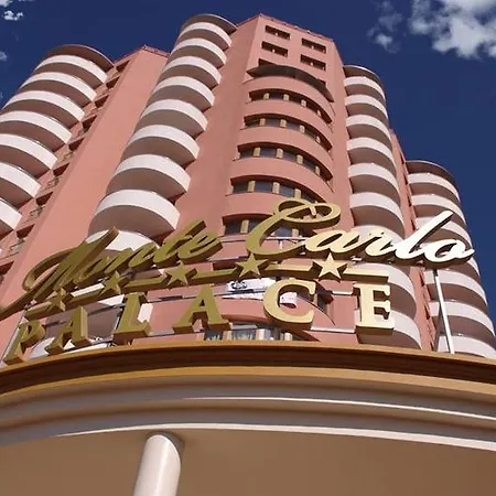 Albergue Monte Carlo Palace *