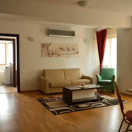 Albergue Monte Carlo Palace