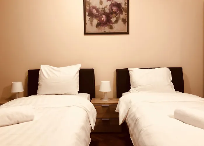 Monte Carlo Palace Hostel