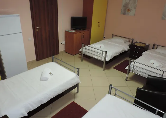 Hostel Monte Carlo Palace *